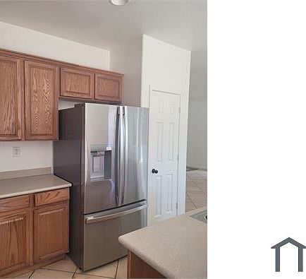 5th image of 5904 Magic Oak St