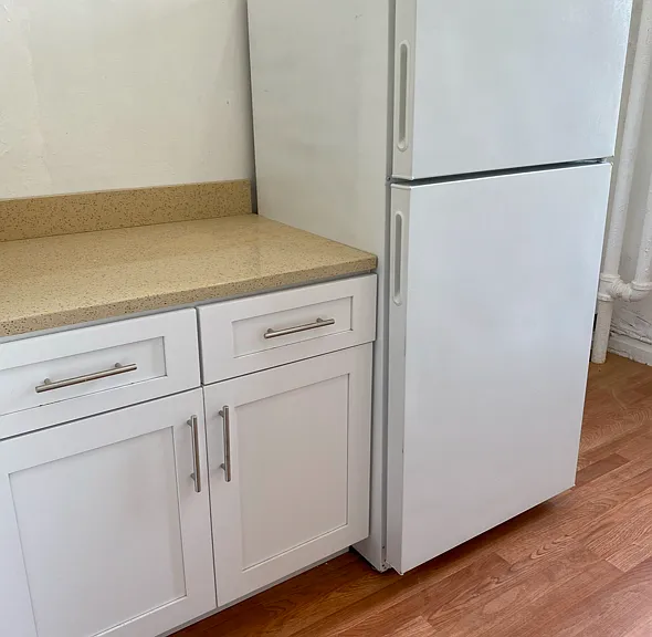 16 Richmond Pl #B — Photo 2