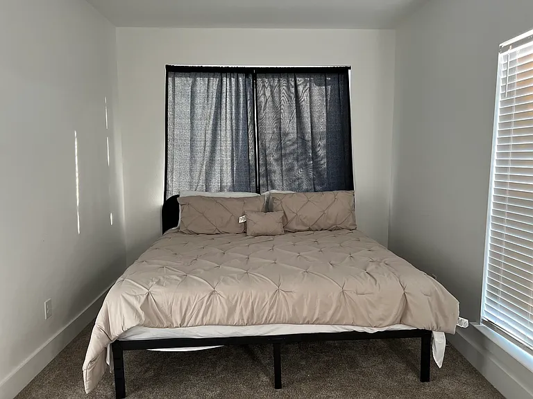 4531 Philip Ave — Photo 4