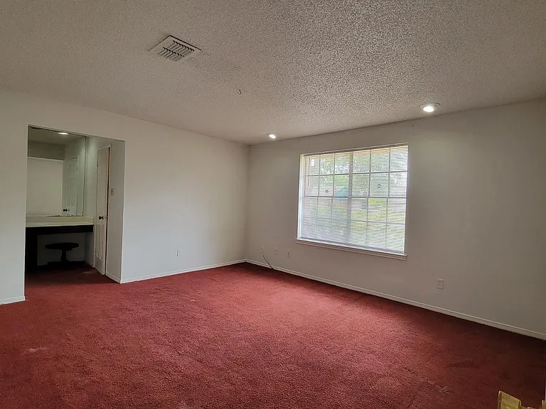 11651 Woodbuck Trl — Photo 8