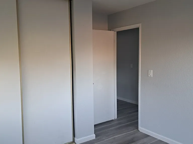 2167 Medallion Dr #B — Photo 4