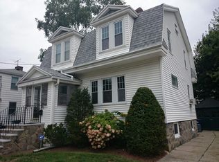 18 Keystone St, West Roxbury, MA 02132