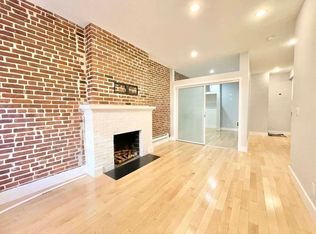 349 E 52nd St #R2, New York, NY 10022