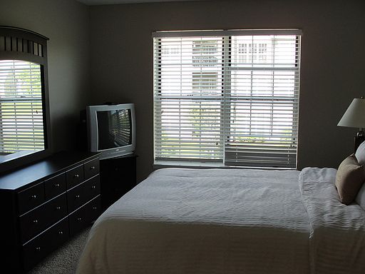 1st image of 6045 Chasewood Pkwy APT 1