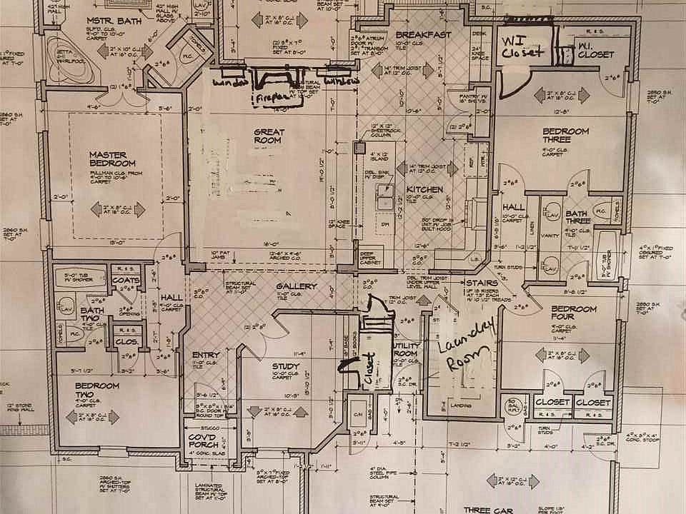 2nd image of 611 NE Catalina Pl
