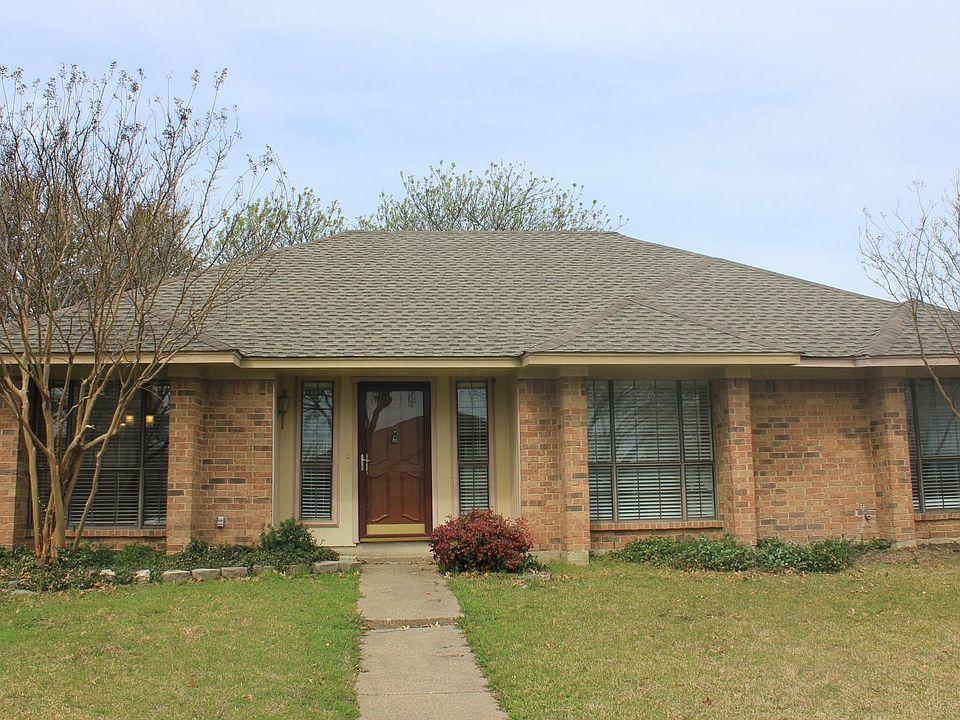 1st image of 2513 Redbrook Dr