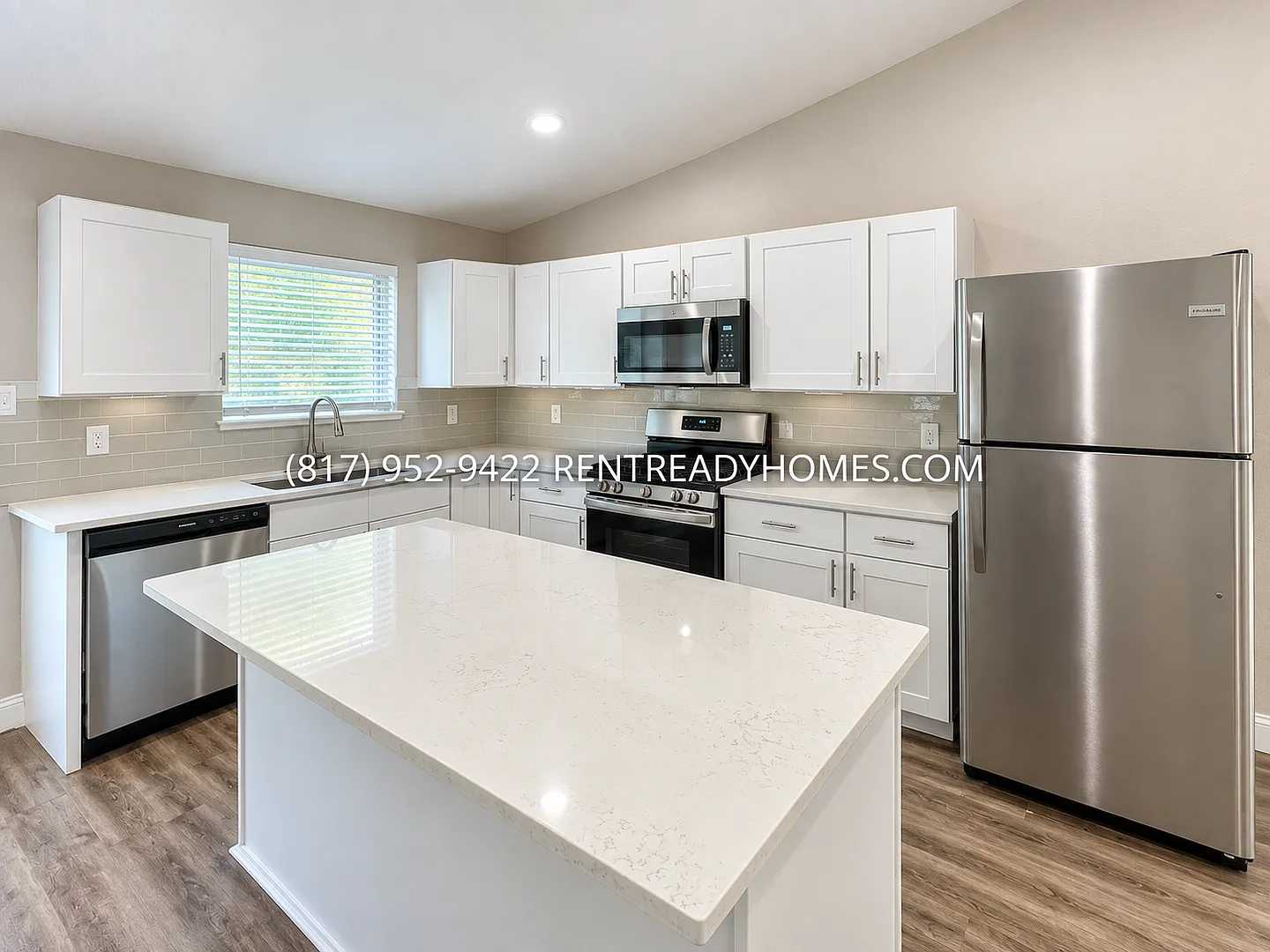 104 Bryan Dr, Arlington, TX 76011 — Photo 3