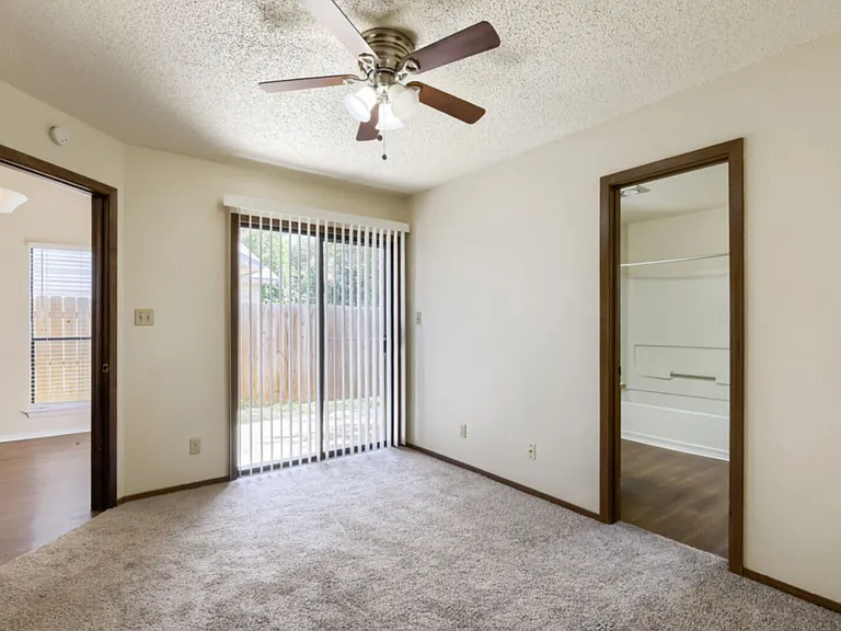 2504 Howellwood Way #A — Photo 9
