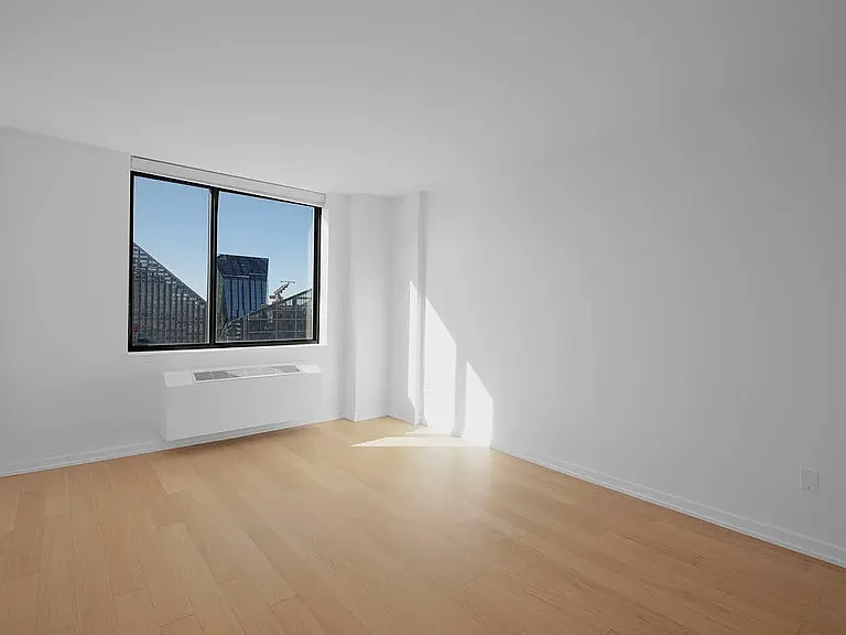 75 W End Ave #C18I — Photo 7