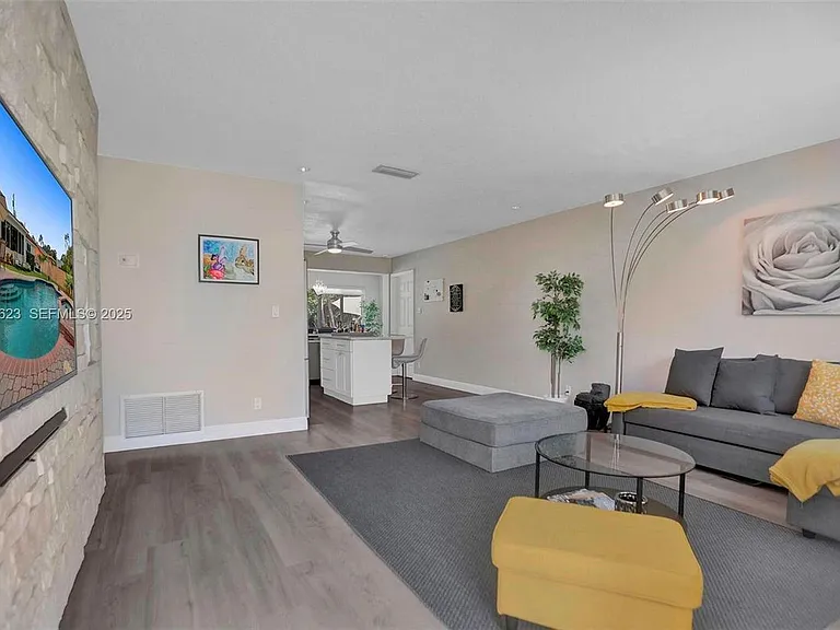 1773 SW 28th Way #HOME — Photo 5