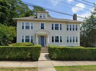 28 Manet Rd #4, Chestnut Hill, MA 02467