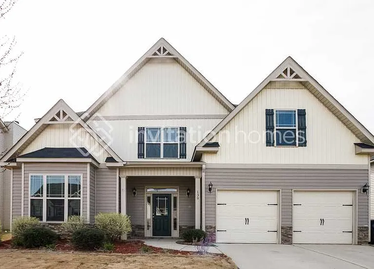 139 Cole Dr — Photo 1