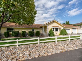 2490 Piping Rock Cir, Reno, NV 89502