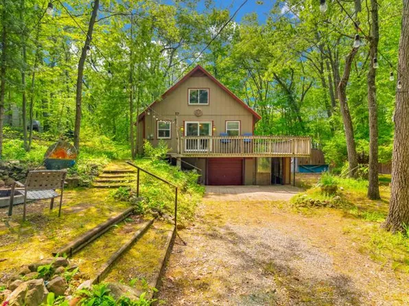 6715 Morrison Dr, Port Austin, MI 48467