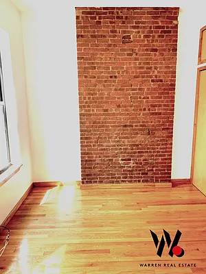 Rented by Warren T Real Estate Corp. | media 2