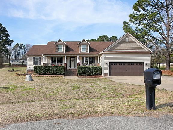 2nd image of 3005 Sara Grace Ln