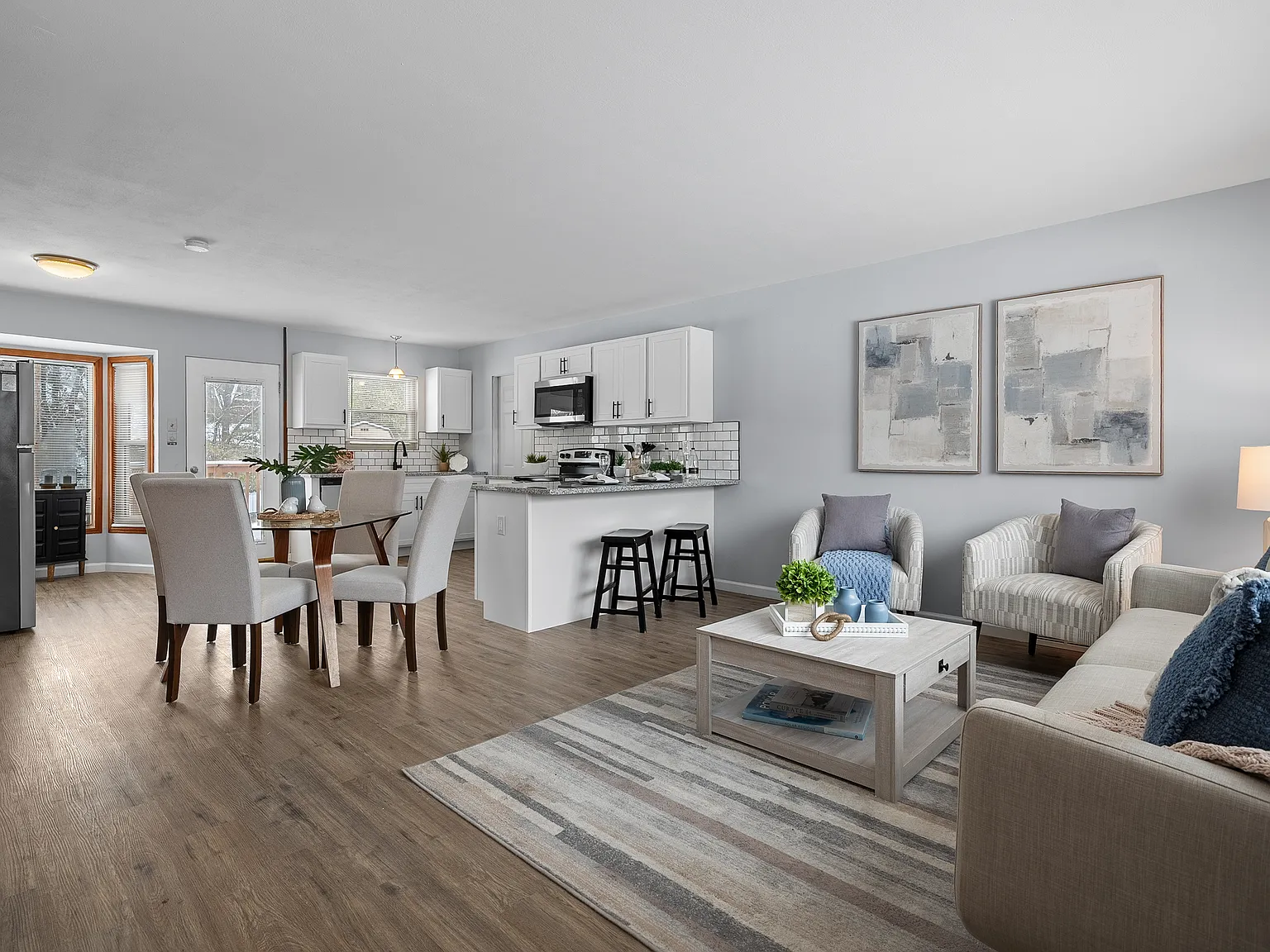 3 bed, 2.5 bath, 1357 sqft, $2,770 — Photo 3