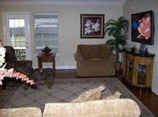 10807 Alex Dr, Needville, TX 77461