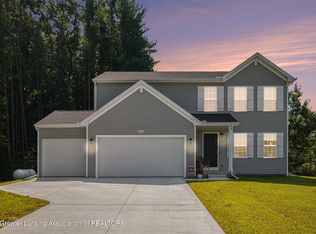 12045 Bryde Dr, Rives Junction, MI 49277