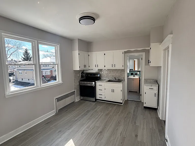 103 Shaw St #2 — Photo 4