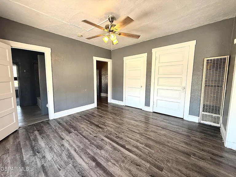 714 E River Ave #3 — Photo 4