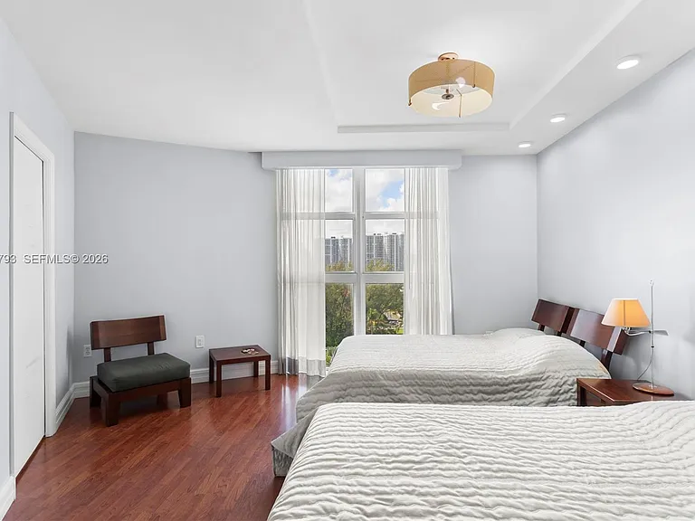 19111 Collins Ave #806 — Photo 29