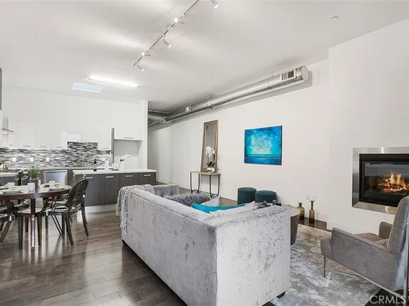 433 Pine Ave Unit 402, Long Beach, CA 90802