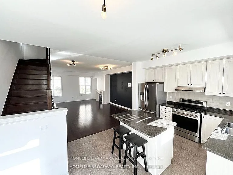 15 Ruskov Ln — Photo 9
