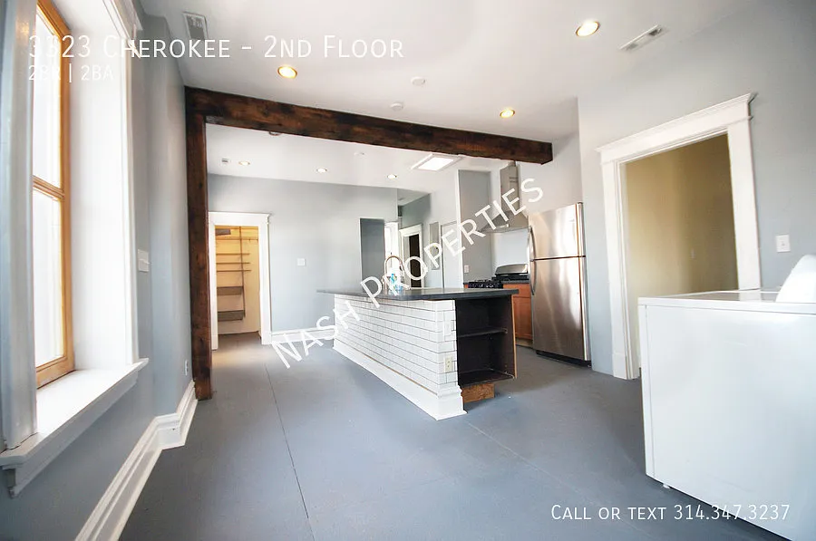 3323 Cherokee 2nd Loop #2ND FLOOR