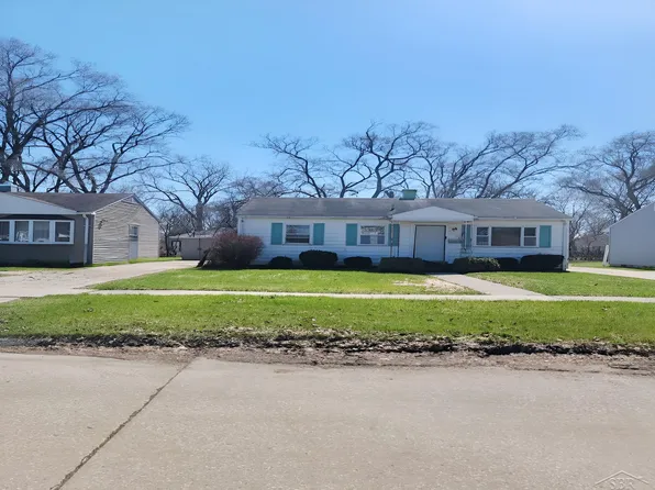2220 Ledyard St, Saginaw, MI 48601
