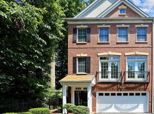 10523 Tuckerman Heights Cir, Rockville, MD 20852