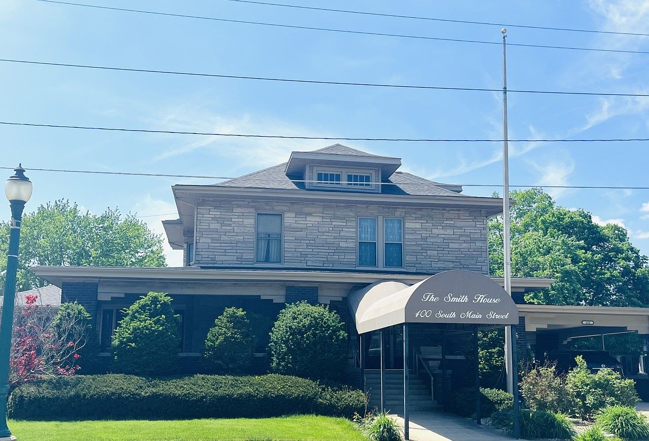 400 S Main St, Tuscola, IL 61953 Zillow