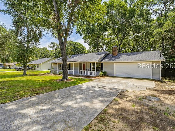 2nd image of 16 Wiggins Rd