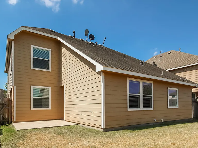 12011 Summer Range Dr — Photo 17