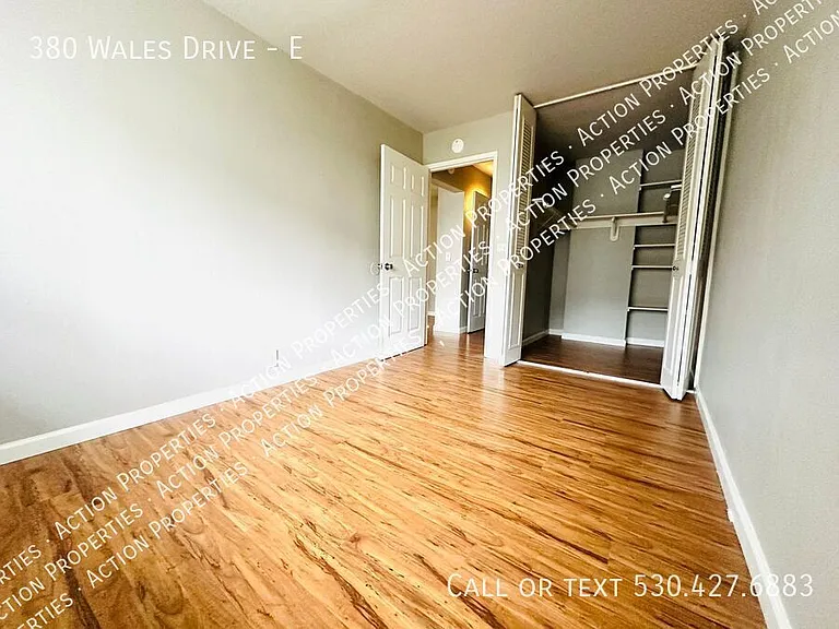 380 Wales Dr #E — Photo 15