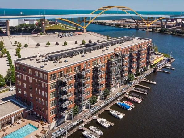 601 East Erie STREET #316, Milwaukee, WI 53202