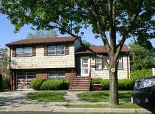 46 Gail Pl, Secaucus, NJ 07094