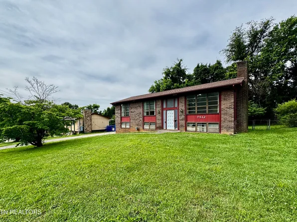 7512 S Whispering Oak Cir, Powell, TN 37849