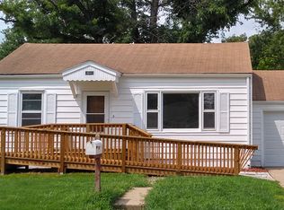 2041 N Union St, Fremont, NE 68025