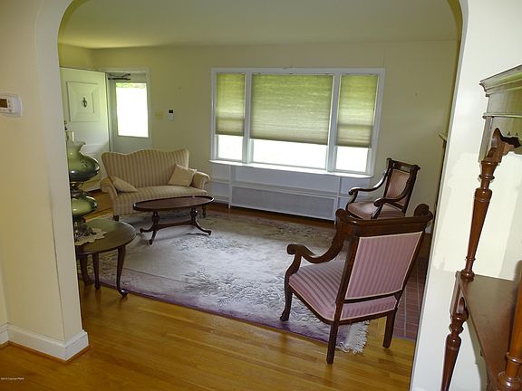 5th image of 2929 John St