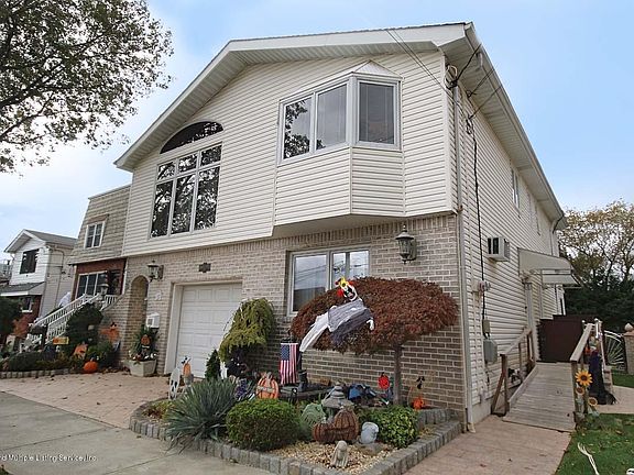 4th image of 814 Davis Ave