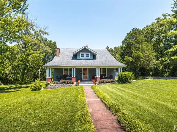909 W Spencer St, Cuba, MO 65453
