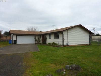 1109 W Dean Ave, Sutherlin, OR, 97479