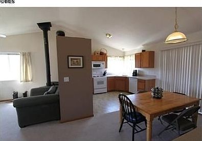 5th image of 306 Sycamore Ave