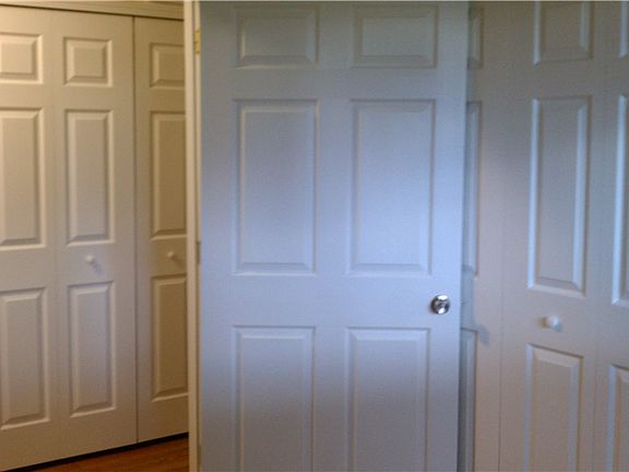 Exiting SE Bedroom