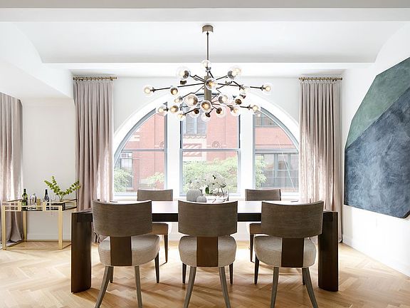 4th image of 275 W 10th St #2B