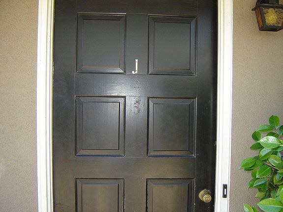 4th image of 138 Pollasky Ave APT J