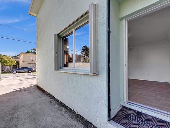 2nd image of 220 NW 7th Ave #1