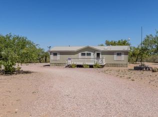 7001 E Camino Aurelia, Sahuarita, AZ 85629