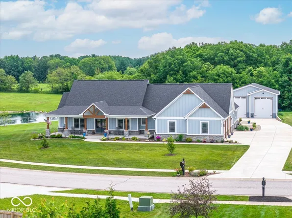 253 Brianne Ln, Danville, IN 46122